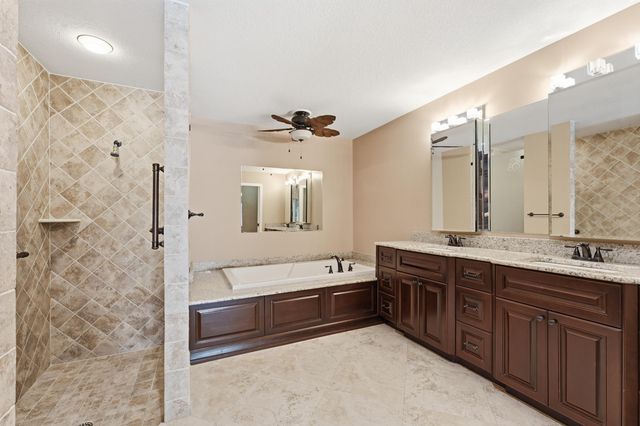 2890 Gettysburg Lane, West Palm Beach, FL 33409