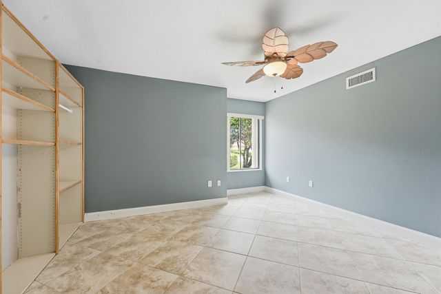 2890 Gettysburg Lane, West Palm Beach, FL 33409