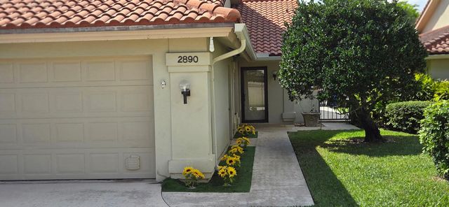 2890 Gettysburg Lane, West Palm Beach, FL 33409
