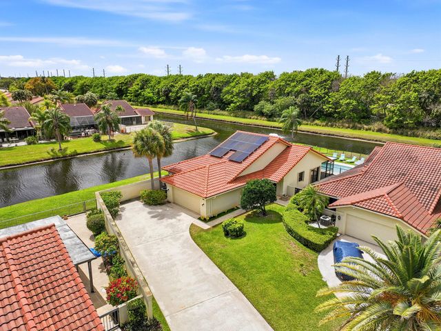 2890 Gettysburg Lane, West Palm Beach, FL 33409