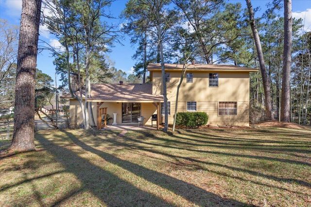 200 Skyland Terrace, Petal, MS 39465