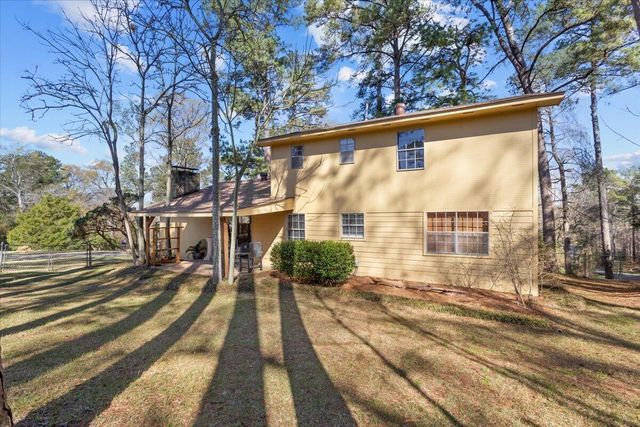 200 Skyland Terrace, Petal, MS 39465