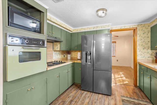 200 Skyland Terrace, Petal, MS 39465