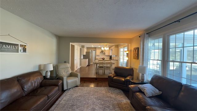 68 Labrador Drive, Greece, NY 14616