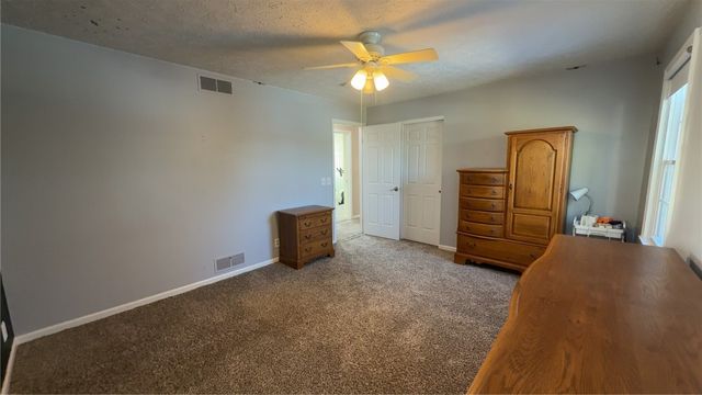 68 Labrador Drive, Greece, NY 14616