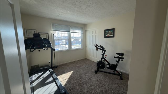 68 Labrador Drive, Greece, NY 14616