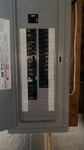 68 Labrador Drive, Greece, NY 14616