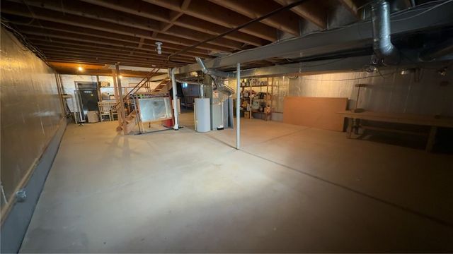 68 Labrador Drive, Greece, NY 14616