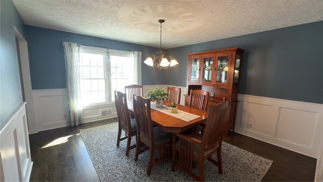 68 Labrador Drive, Greece, NY 14616