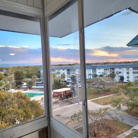 4751 NW 21 St 607, Lauderhill, FL 33313