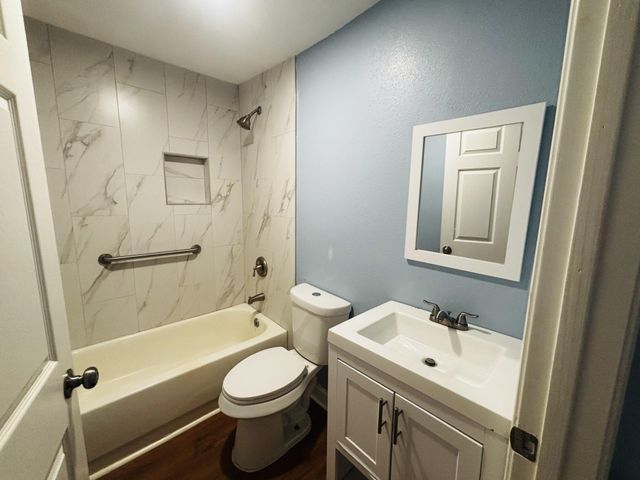 8201 Kenton Street, Houston, TX 77028