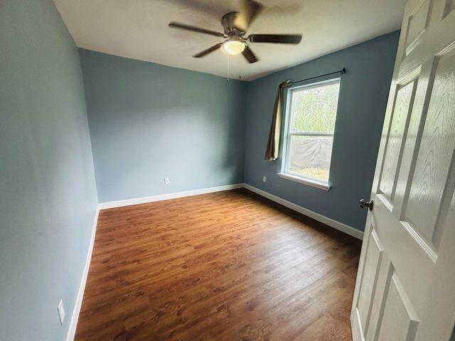 8201 Kenton Street, Houston, TX 77028