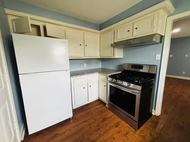 8201 Kenton Street, Houston, TX 77028