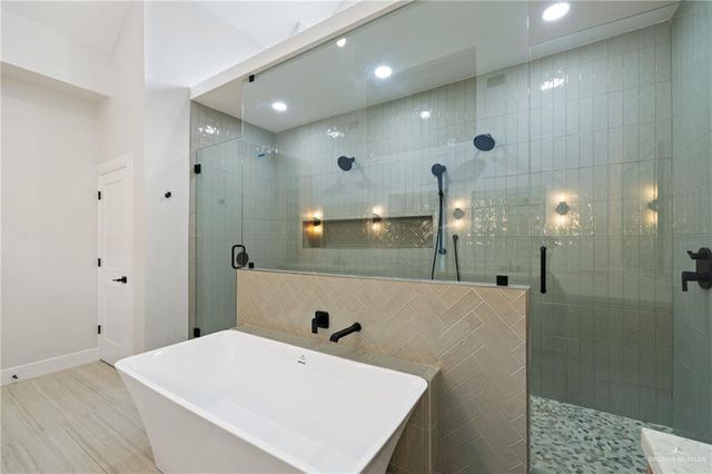 600 Bluebird Avenue, Mcallen, TX 78504