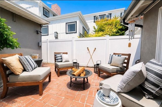 332 Lugonia Street, Newport Beach, CA 92663