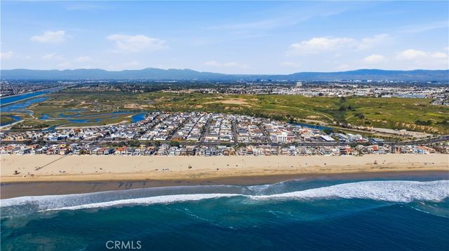 332 Lugonia Street, Newport Beach, CA 92663