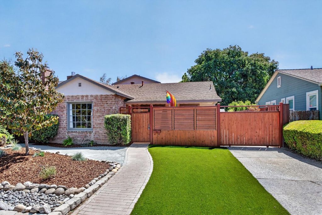 234 E Hedding Street, San Jose, CA 95112