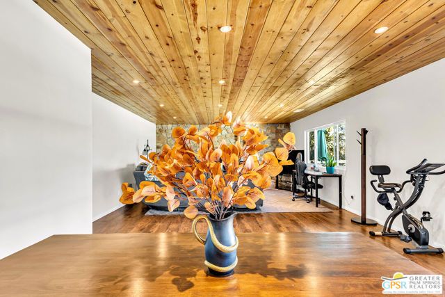 23971 Skyview Drive, Idyllwild, CA 92549