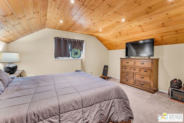 23971 Skyview Drive, Idyllwild, CA 92549