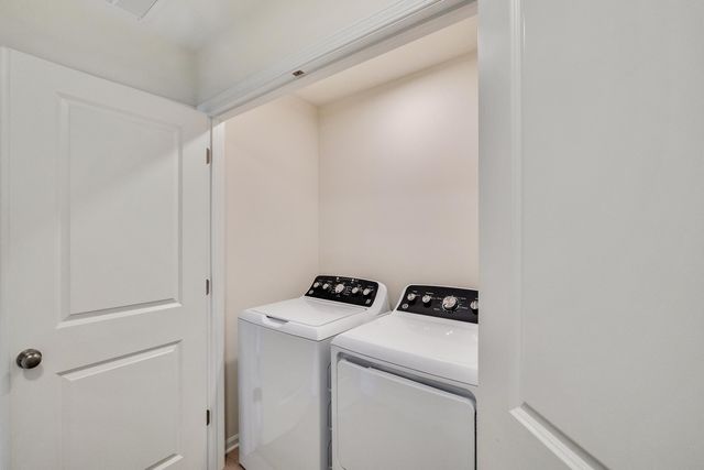 13091 Carolina Street, Crown Point, IN 46307