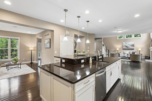 431 Trailview Court, Anderson Twp, OH 45244