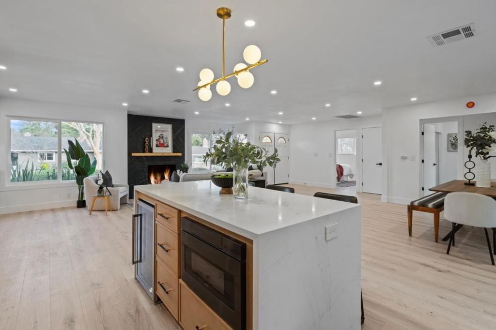 Image 14 of property listing at 100 Hardie Drive, Moraga, CA 94556
