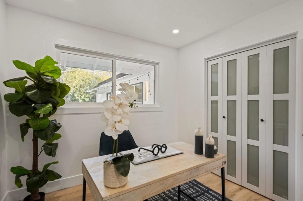 Image 25 of property listing at 100 Hardie Drive, Moraga, CA 94556