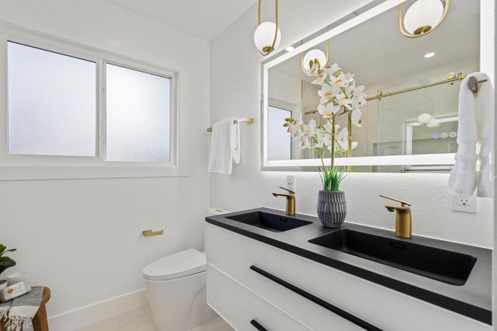Image 28 of property listing at 100 Hardie Drive, Moraga, CA 94556