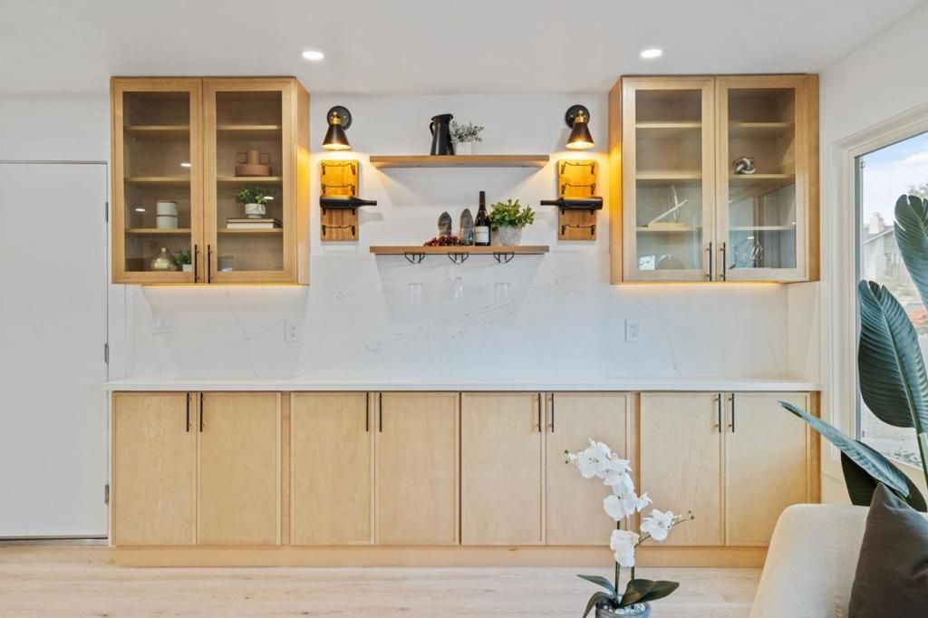 Image 7 of property listing at 100 Hardie Drive, Moraga, CA 94556