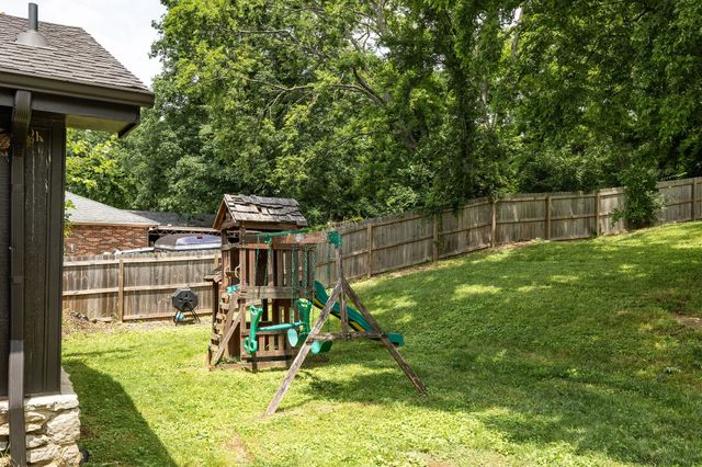 430 Kemper Dr, N, Madison, TN 37115