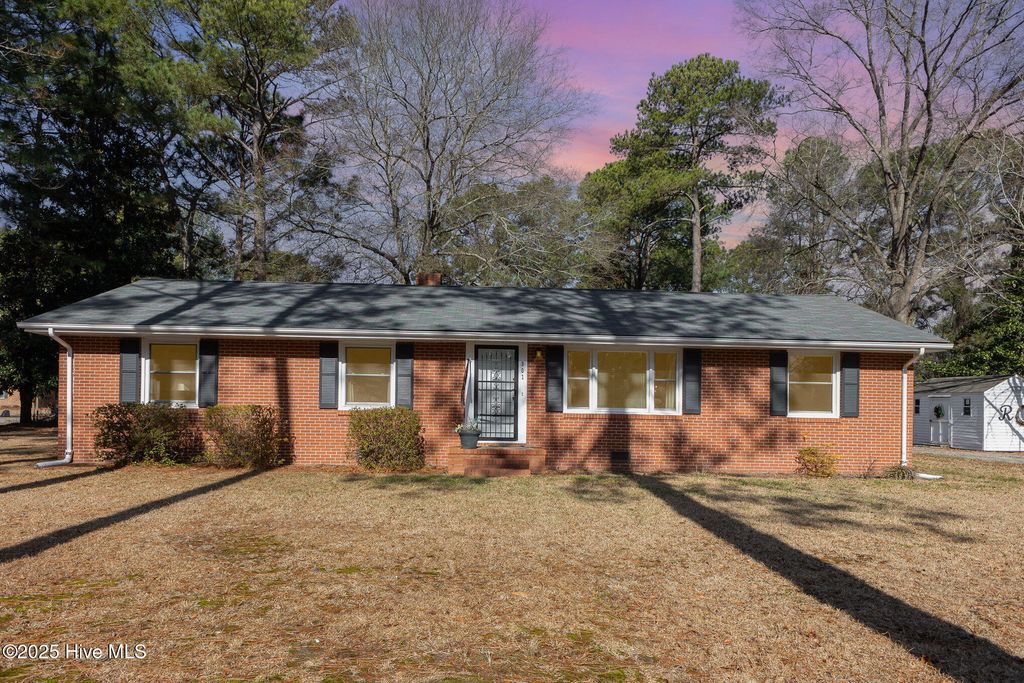 301 Cobb Drive, Elm City, NC 27822