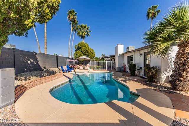 5212 E EVANS Drive, Scottsdale, AZ 85254