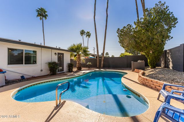 5212 E EVANS Drive, Scottsdale, AZ 85254