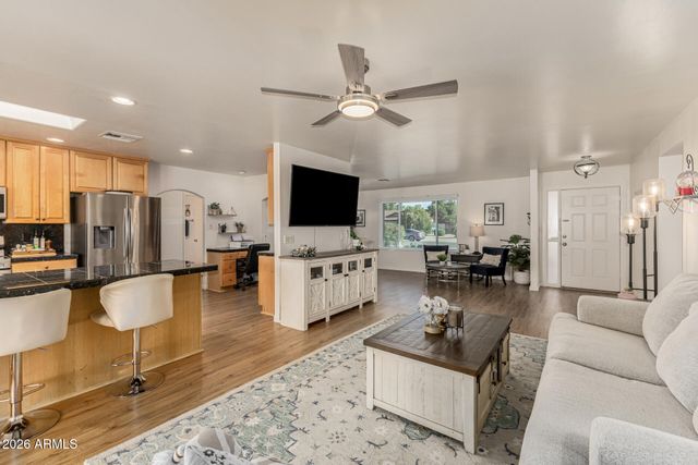 5212 E EVANS Drive, Scottsdale, AZ 85254