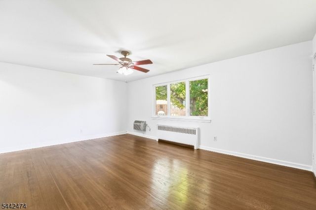 89 Troy Dr, Springfield Twp., NJ 07081