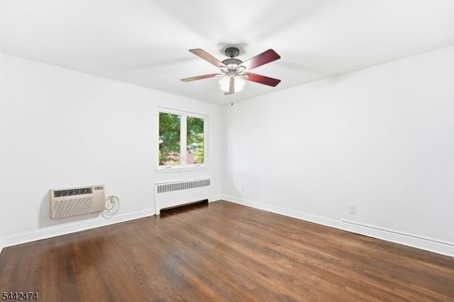 89 Troy Dr, Springfield Twp., NJ 07081