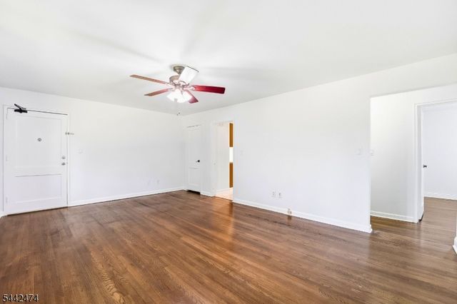 89 Troy Dr, Springfield Twp., NJ 07081