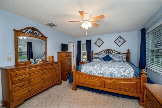 999 GILLESPIE DRIVE, Palm Harbor, FL 34684