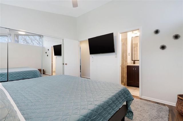 9102 Grant Lane, Overland Park, KS 66212