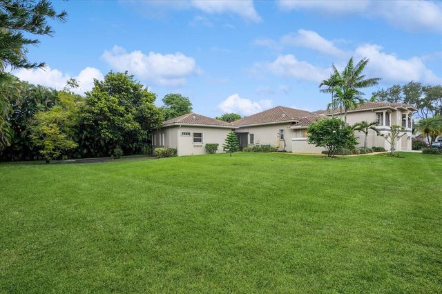 830 NW 122nd Avenue, Plantation, FL 33325