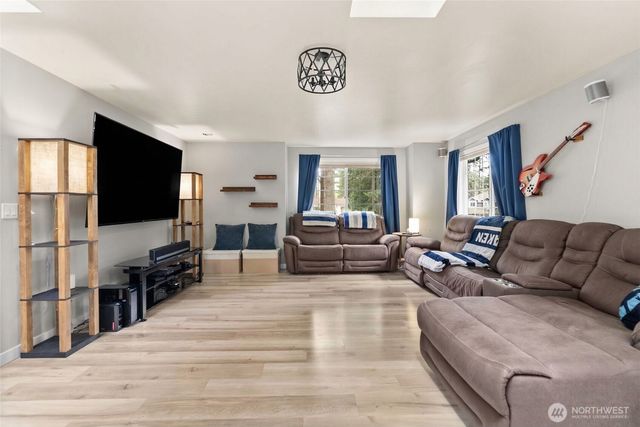 17032 SE 331st Street, Auburn, WA 98092