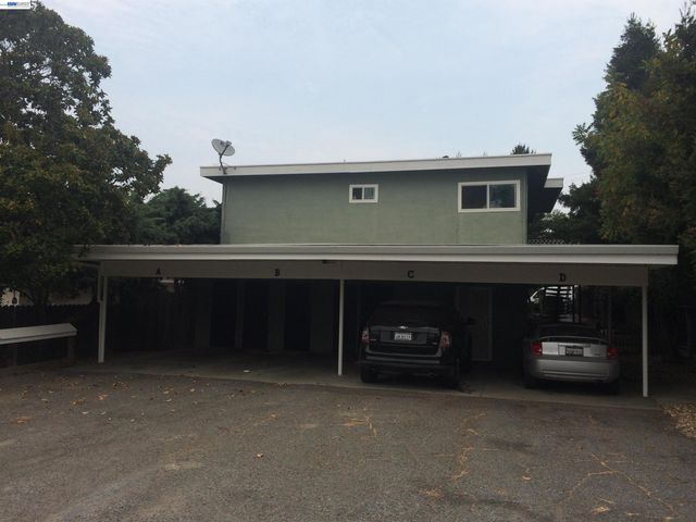 582 E H St, Benicia, CA 94510