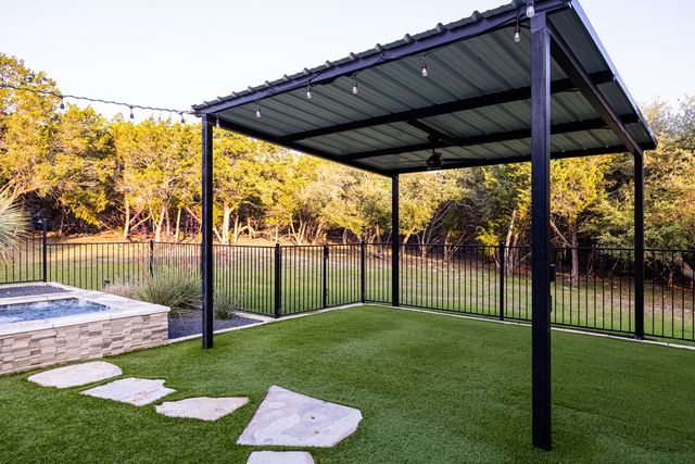 845 Coronado Dr, Kerrville, TX 78028