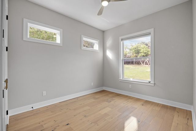 845 Coronado Dr, Kerrville, TX 78028