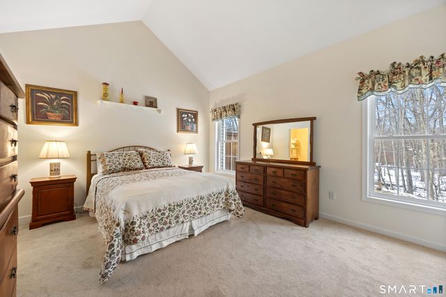 21 Fieldstone Court 21, North Haven, CT 06473