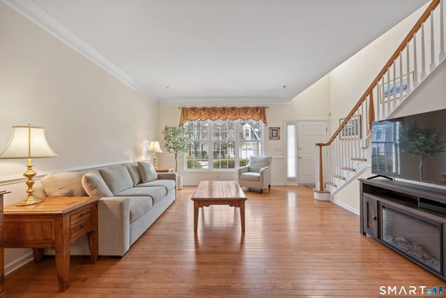 21 Fieldstone Court 21, North Haven, CT 06473