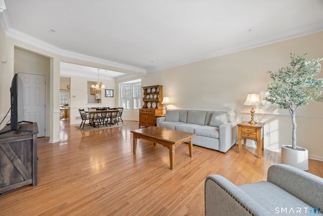 21 Fieldstone Court 21, North Haven, CT 06473