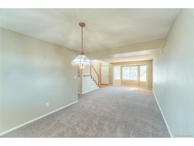 5536 Pioneer Mesa Dr, Colorado Springs, CO 80923