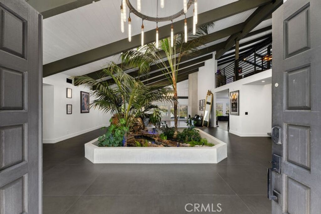 1711 Sirrine, Santa Ana, CA 92705 — photo 3