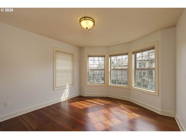 18237 Sw FLORENDO Ln, Beaverton, OR 97007